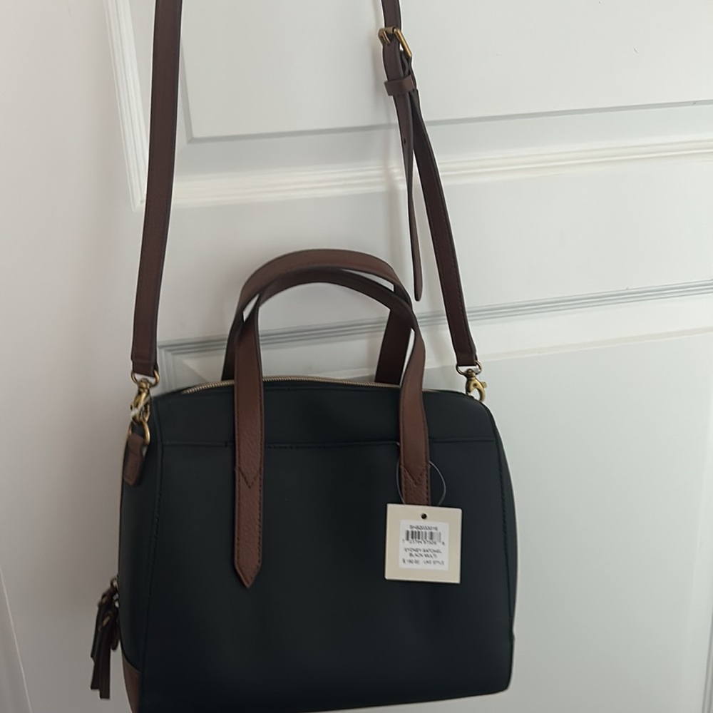 Bran new with tags fossil-Sydney satchel, black, multi fossil bag